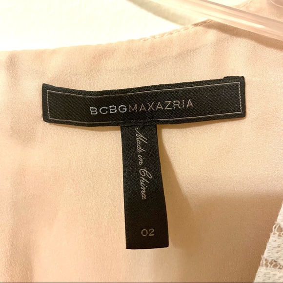 BCBG Maxazria Lace/Crochet Cream/Tan Dress - 2 - Picture 8 of 15